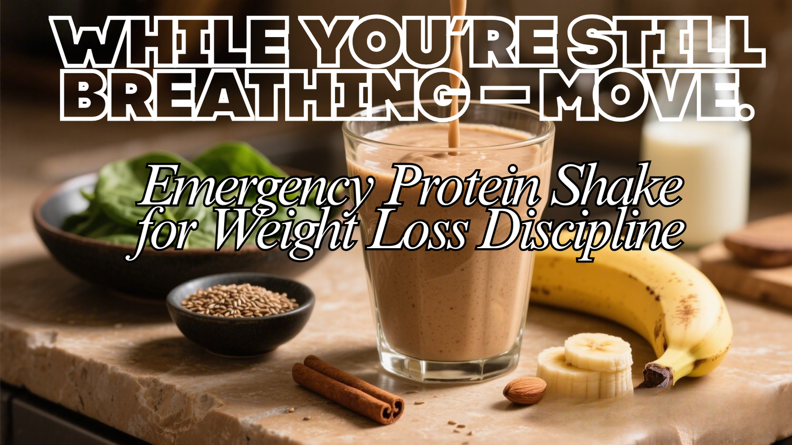 High-protein smoothie with banana, spinach, flax seeds, almond milk and cinnamon for weight loss discipline